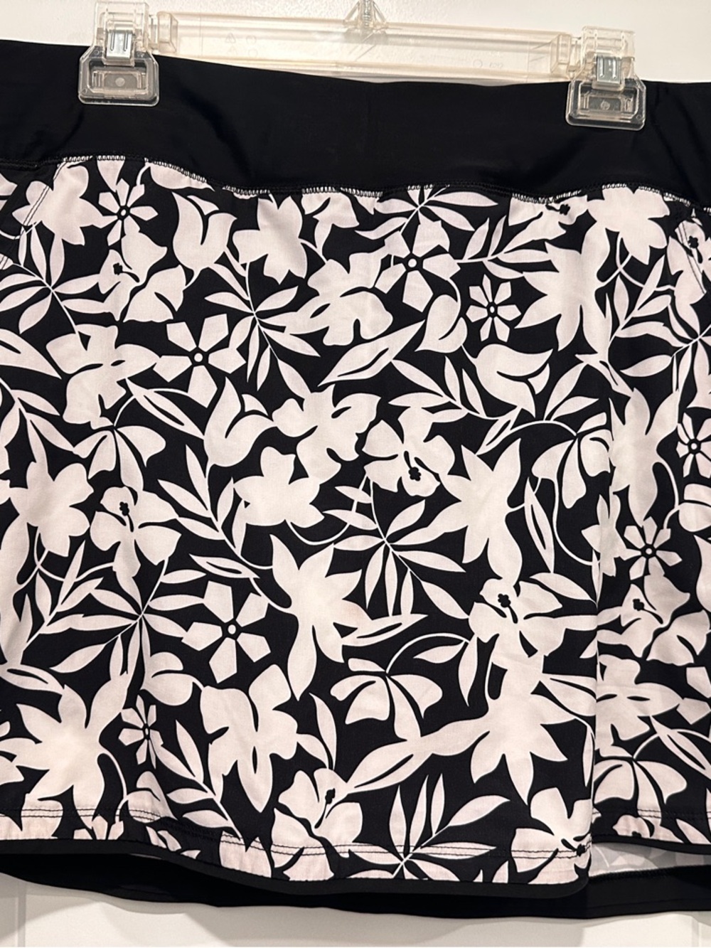 Lands' End Black and White Floral Swim Bottom with Skirt Overlay